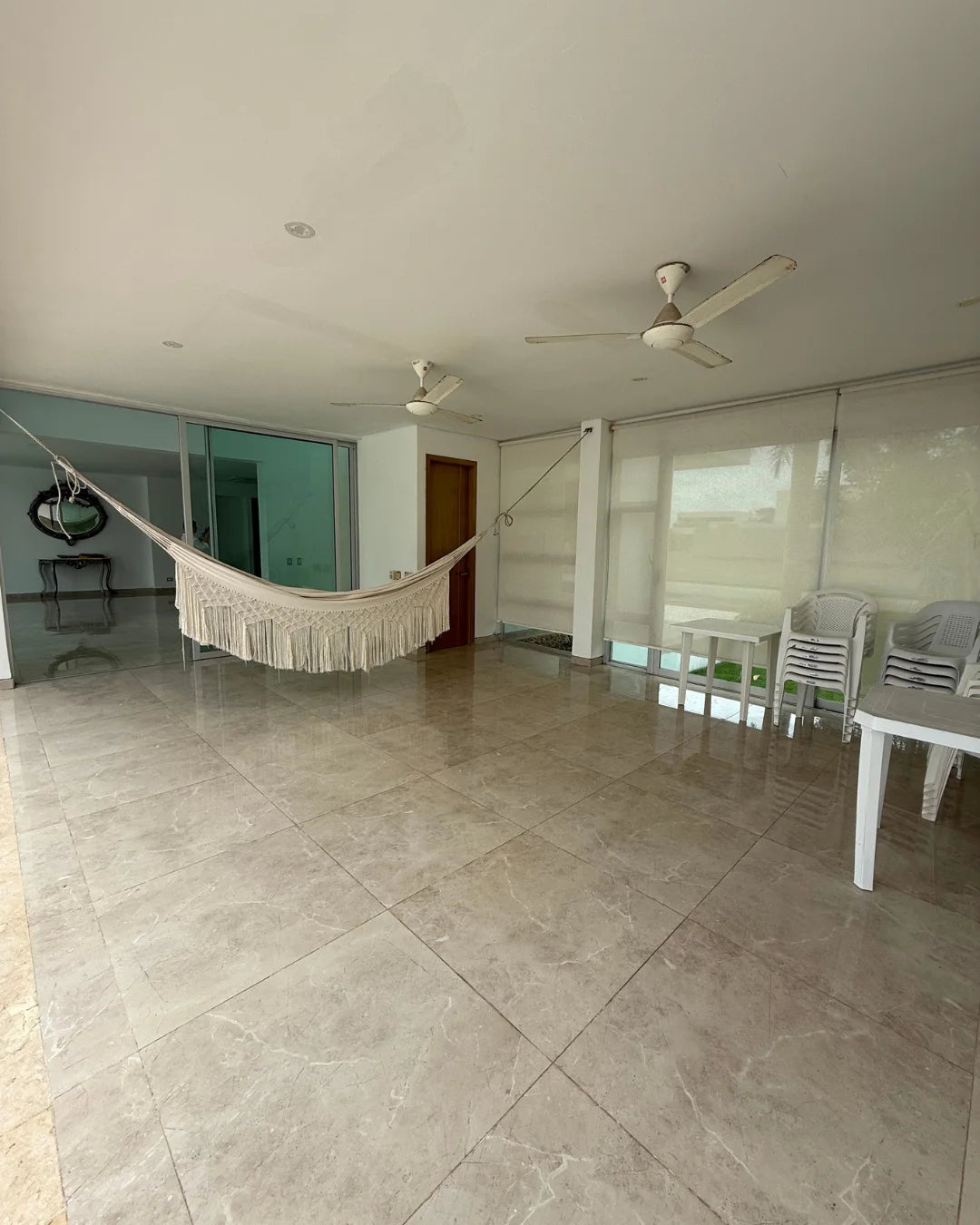 Casa en venta exclusivo conjunto cerrado 4 habitaciones + estudio + piscina