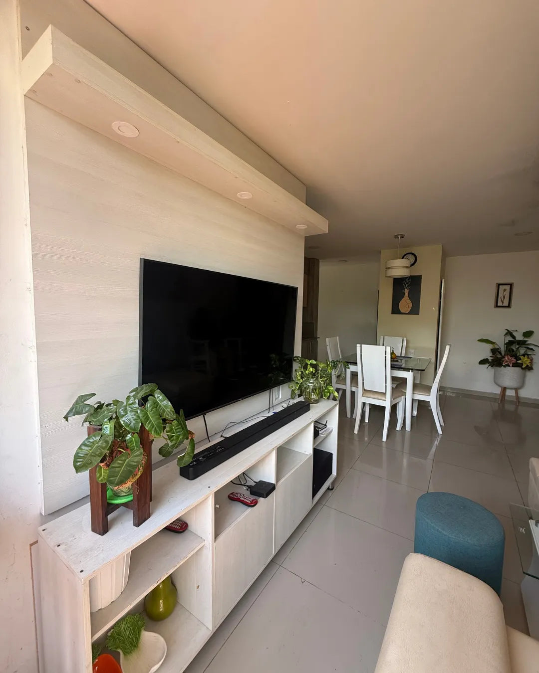 Apartamento 71mts2 con 2 habitaciones 2 baños estudio y patio cerca al cc alamedas