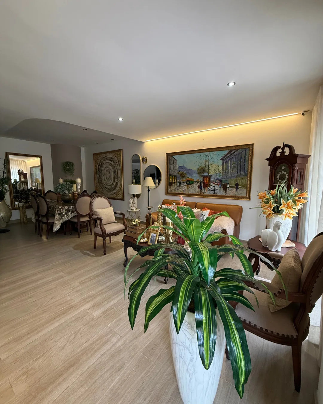 Casa en venta 310mts2 en barrio villa campestre 5 habitaciones + servicio + garaje eléctrico