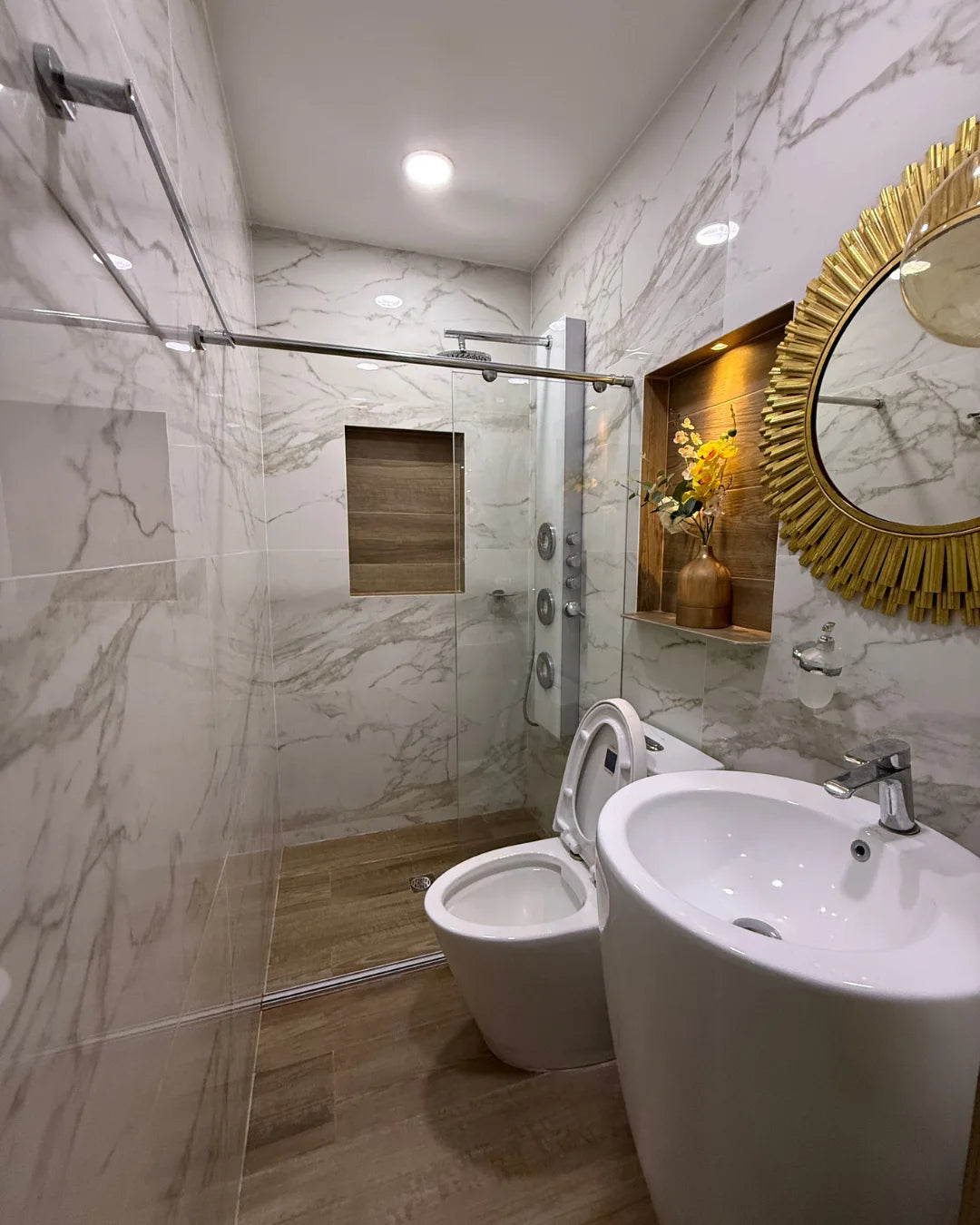 Casa en venta 310mts2 en barrio villa campestre 5 habitaciones + servicio + garaje eléctrico
