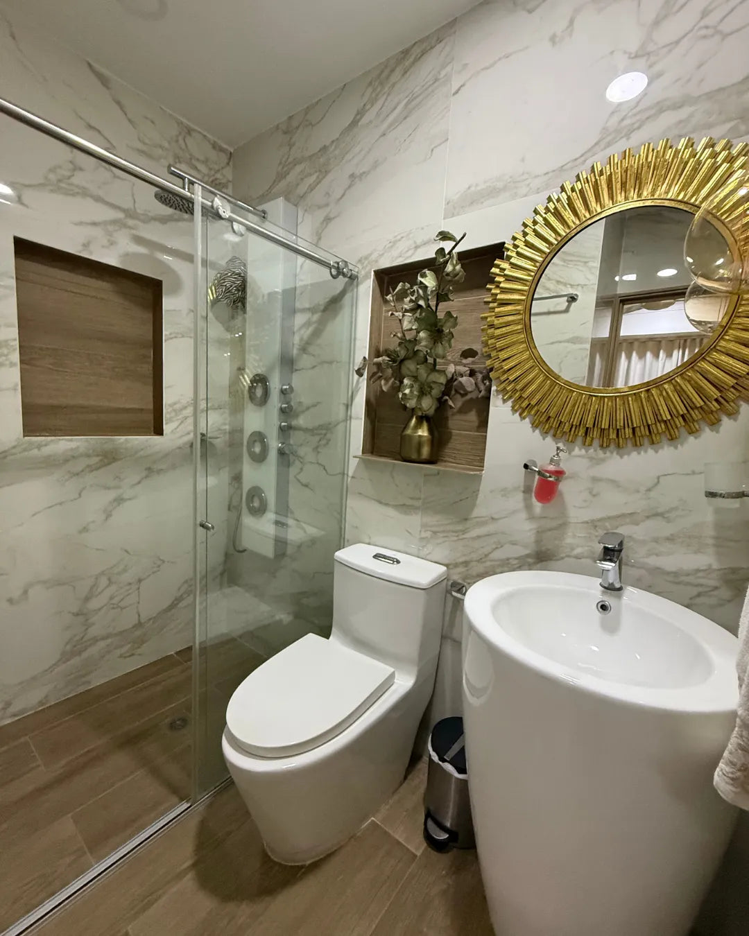 Casa en venta 310mts2 en barrio villa campestre 5 habitaciones + servicio + garaje eléctrico
