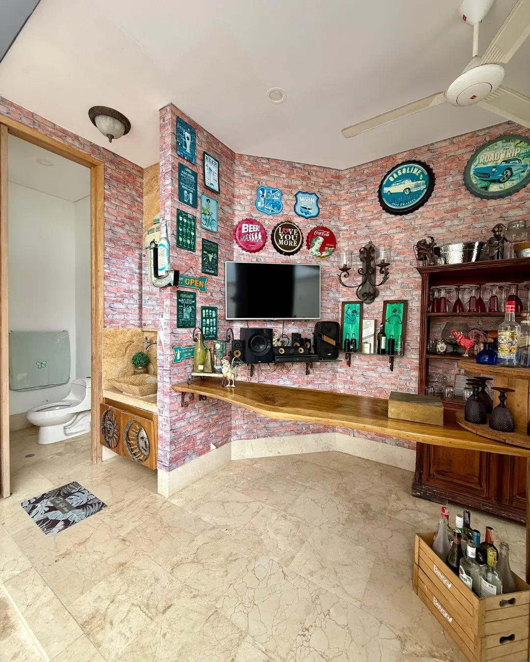 Casa de lujo 700mts2 en exclusivo conjunto cerrado con 4 habitaciones + servicio + estudio + piscina + bar + bbq
