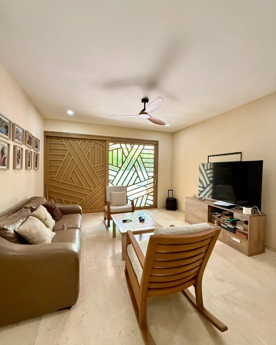 Casa de lujo 1200mts2 en conjunto cerrado al norte de montería 6 habitaciones + piscina + seguridad privada 24/7