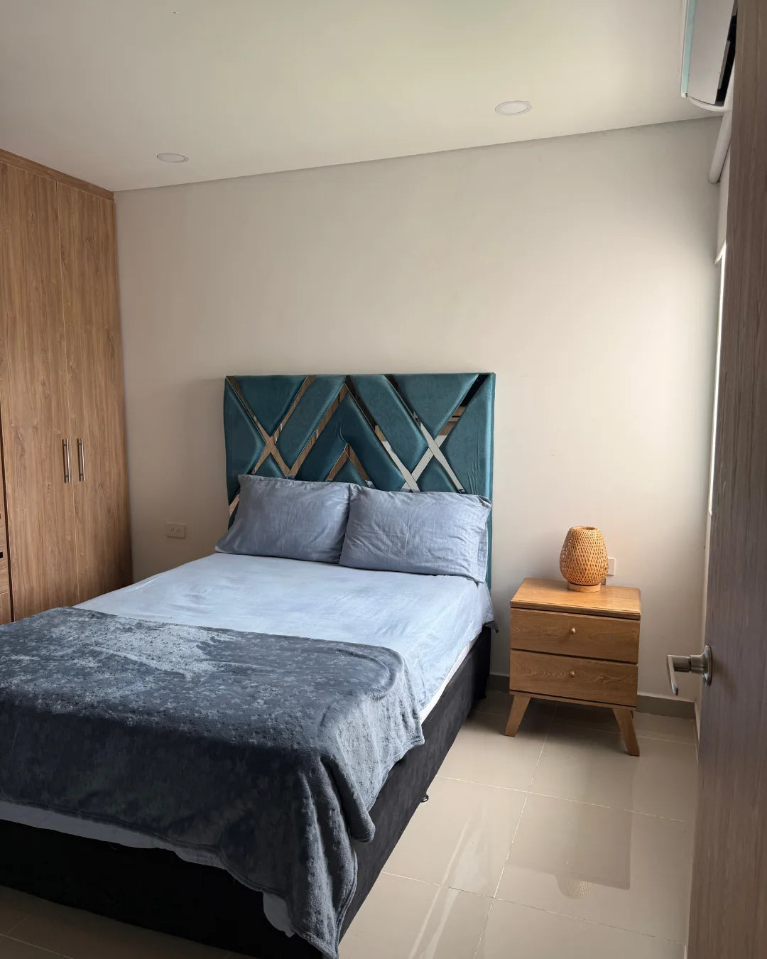 Apartamento de 80mts2 en Monteverde 3 Habitaciones + 2 Baños + Parqueadero + Cuarto útil