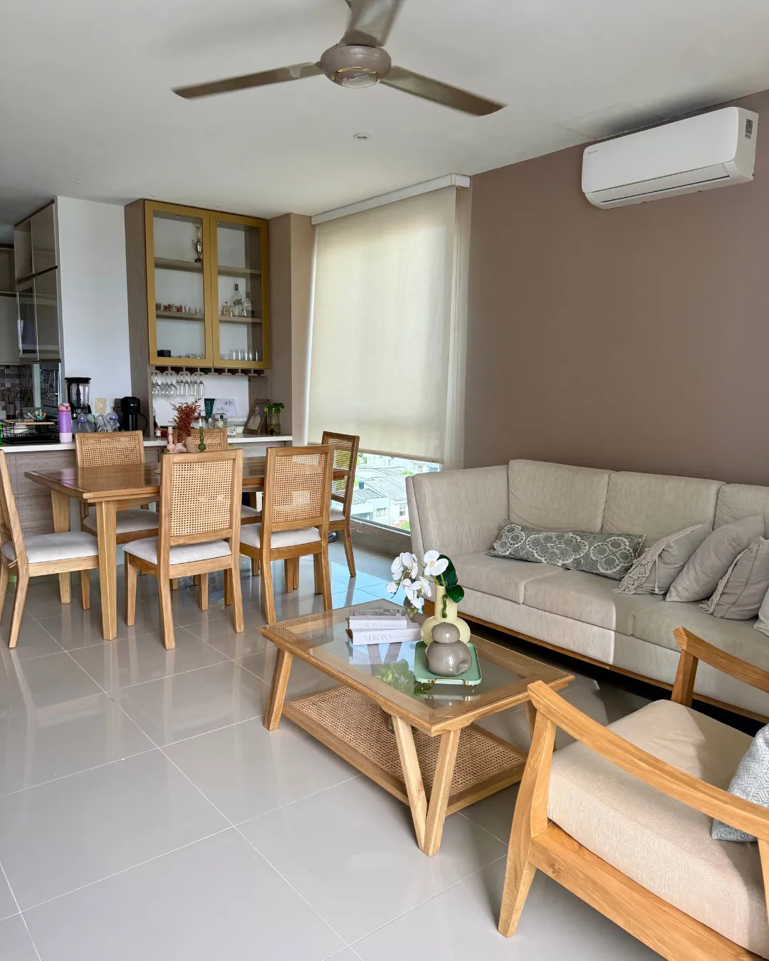 Apartamento de 120mts2 en La Castellana 3 Habitaciones + 4 baños + Habitación de servicio