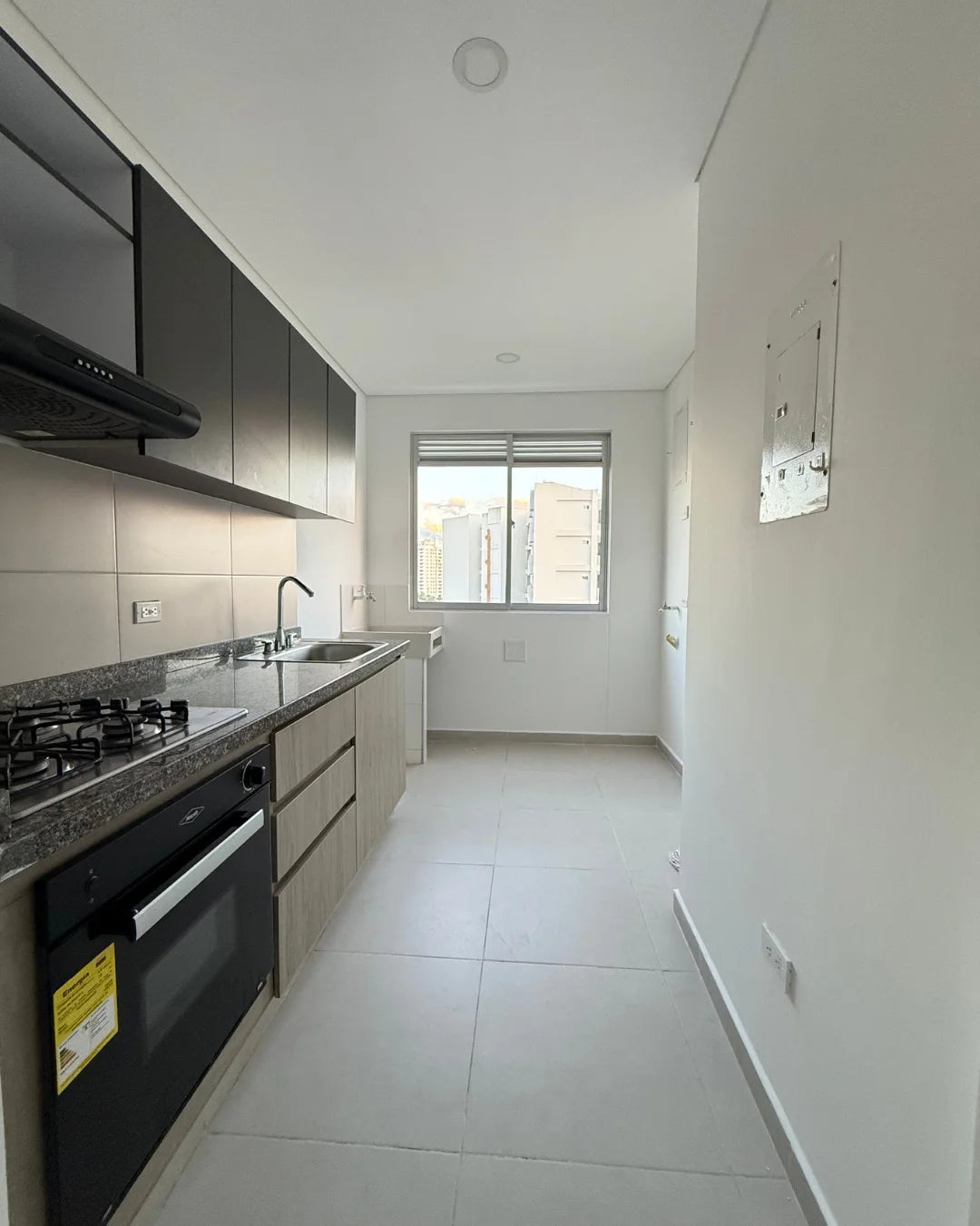 Apartamento de 80mts2 en Monteverde 3 Habitaciones + 2 Baños + Parqueadero + Cuarto útil