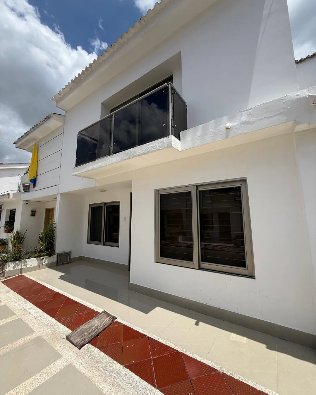 Casa 180mts2 en Castellana 3 Habitaciones + 4 Baños + Estudio + Cuarto útil