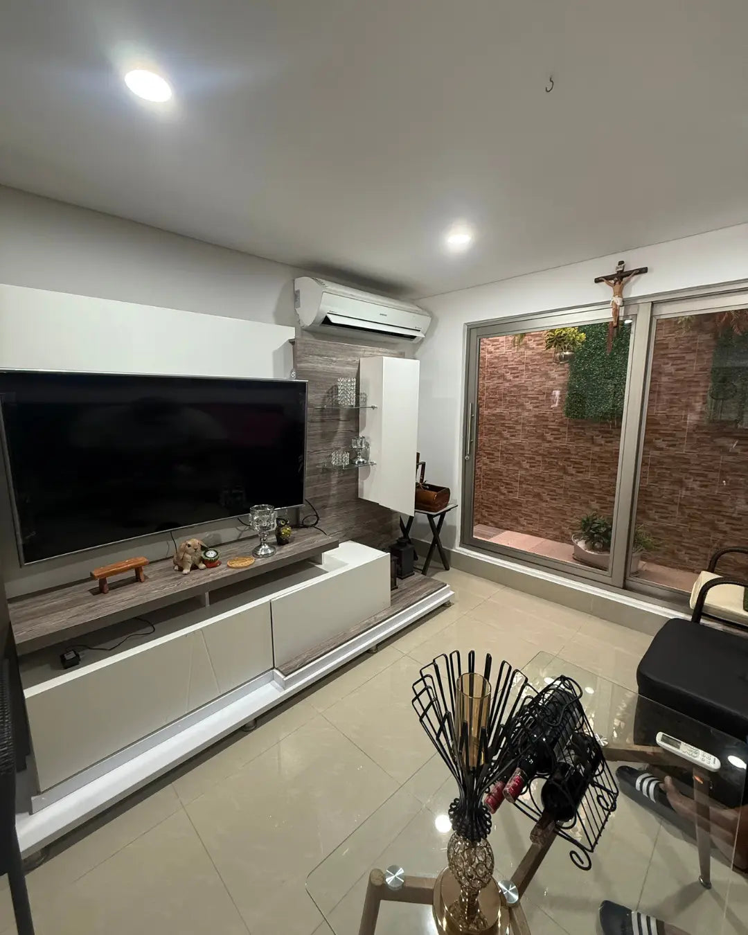 Casa 180mts2 en Castellana 3 Habitaciones + 4 Baños + Estudio + Cuarto útil