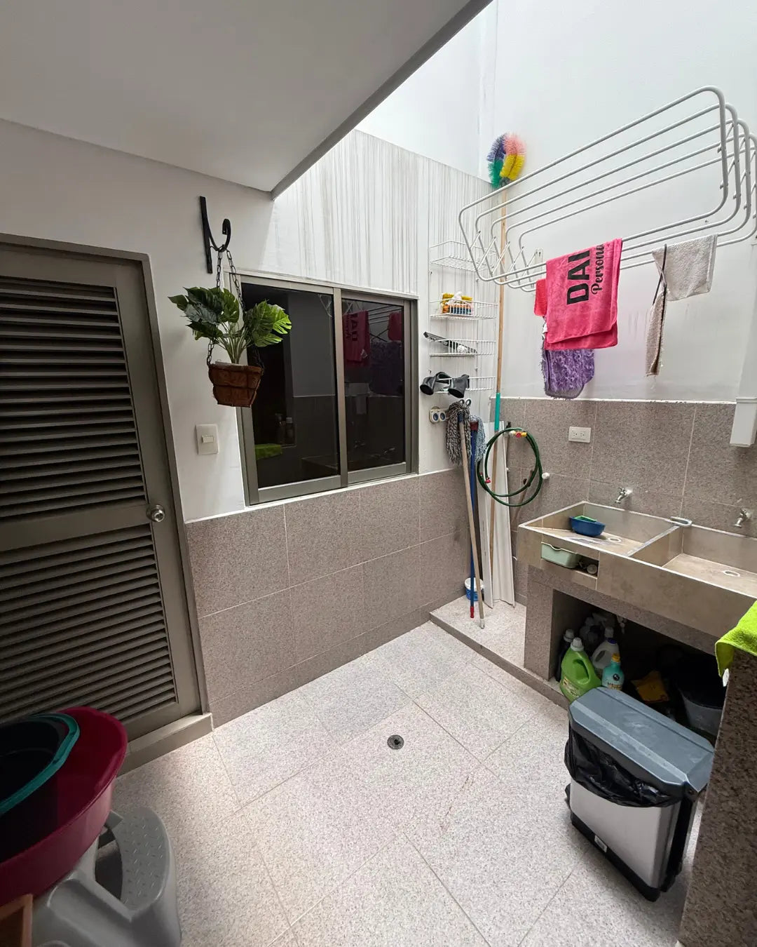 Casa 180mts2 en Castellana 3 Habitaciones + 4 Baños + Estudio + Cuarto útil