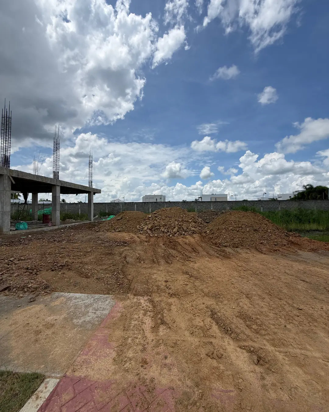Lote de 400 mts2 aterrado en conjunto residencial norte de monteria